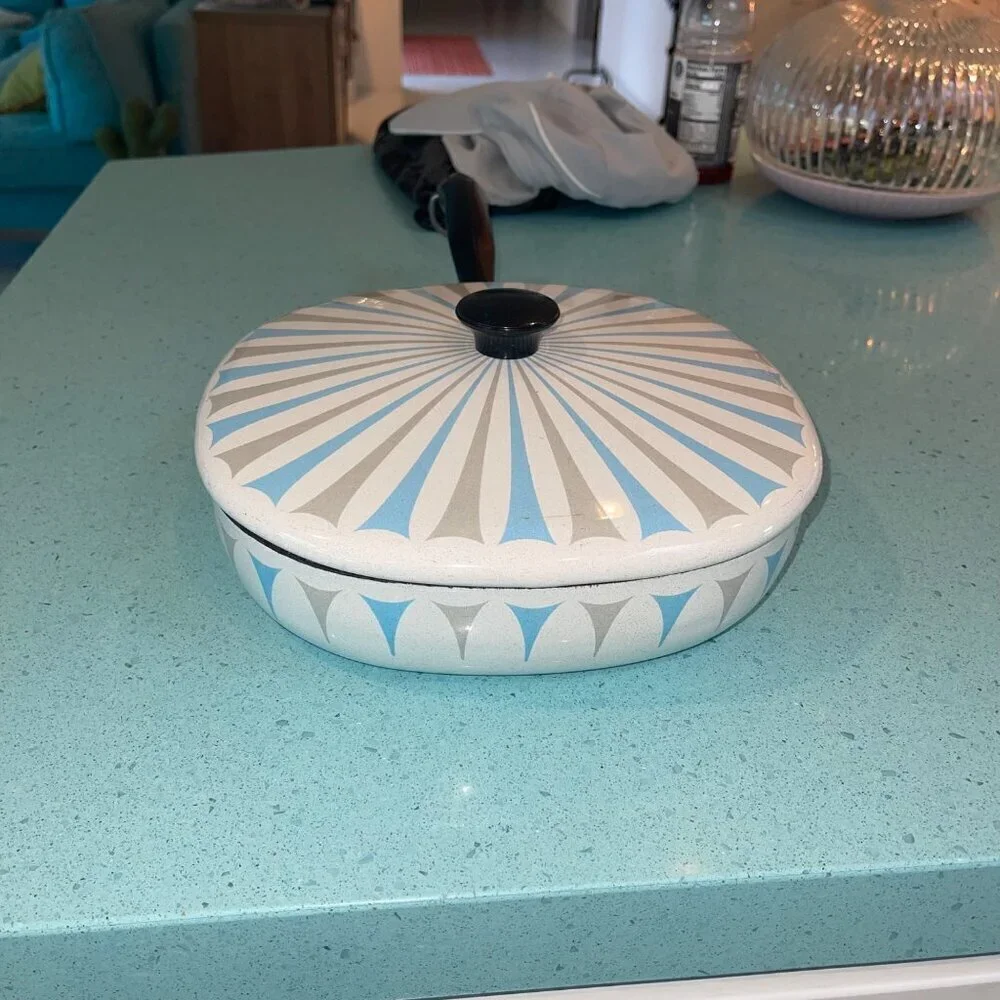 Unbranded vintage atomic